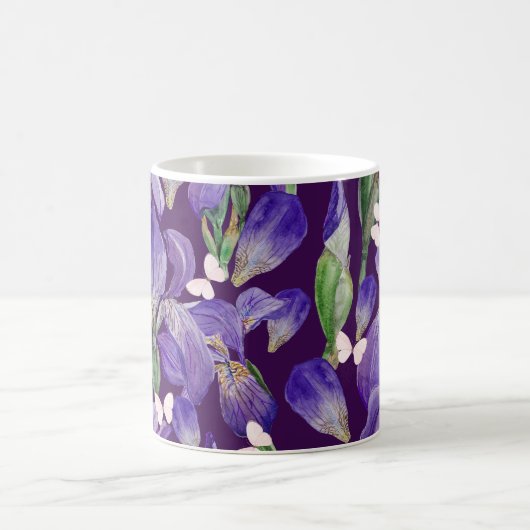 Lebhafte Lila Iris-Blume und Schmetterlinge Kaffeetasse (Mittel)