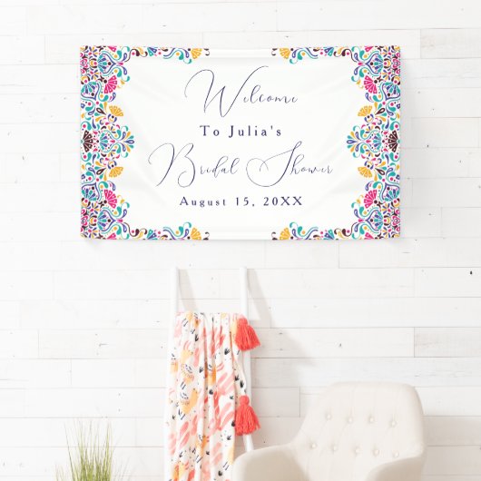Lebhafte mexikanische Fiesta Style Rainbow Wedding Banner (Insitu)
