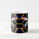 Lebhafte Neon Honeybee mit Abstraktem Hexagonal Kaffeetasse (Mittel)