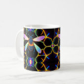 Lebhafte Neon Honeybee mit Abstraktem Hexagonal Kaffeetasse (Vorderseite Links)