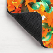Lebhafte Orange Bougainvillea Blume Mousepad (Ecke)