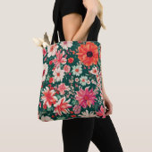 Lebhafte, rosa und zarte weiße Blume Tasche (Von Nahem)