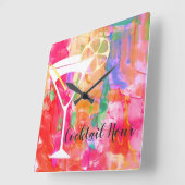 Lebhafte und farbenfrohe Cocktail-Hour-Typografie Quadratische Wanduhr (Winkel)