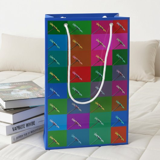 Lebhafte und stilvolle farbenfrohe Blumenbeutel Kleine Geschenktüte