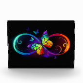 Lebhafte Unendlichkeit mit Regenbogenschmetterling Fotoblock (Vorderseite)