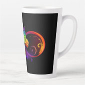 Lebhafte Unendlichkeit mit Regenbogenschmetterling Milchtasse (Rechts)