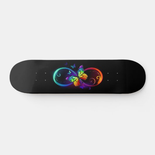 Lebhafte Unendlichkeit mit Regenbogenschmetterling Skateboard (Horizontal)