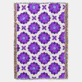 Lebhafte violette Blumen und Leaf-Motive Decke (Vorderseite Vertikal)