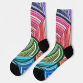 Lebhafter Abstrakter Regenbogenwirbel mit geschlif Socken (Linkes Detail)