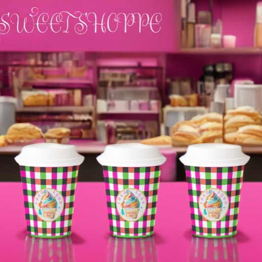 Lebhafter Karierter Cupcake | Firmenlogo Pappbecher