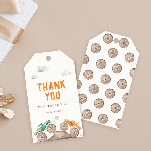 Lebhafter Monster Trucks Geburtstag Geschenkanhänger