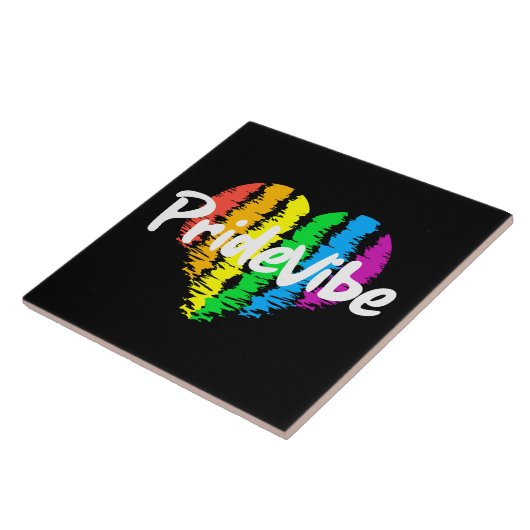 Lebhafter PrideVibe: Ihr Regenbogenherz zeigen Fliese (Seite)
