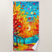 Lebhafter Waldweg zum Mond Strandtuch (Vorderseite)