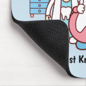 Lebhafter Zahnarzt mit dem Zahn Mousepad (Ecke)
