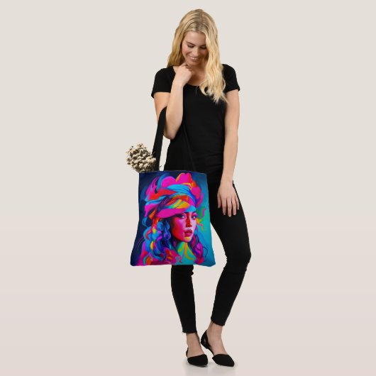 Lebhaftes Abstraktes Portrait Tasche (Am Model)