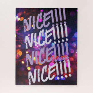 Lebhaftes aufregendes Puzzle! Mit "NICE!!!!" Worte Puzzle