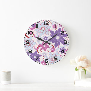 Lebhaftes Blumenmuster Lila Pink Blue Blumen Große Wanduhr