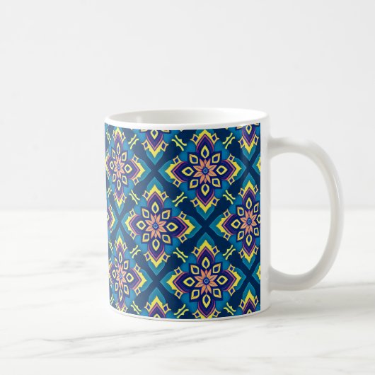 Lebhaftes geometrisches Boho-Muster Kaffeetasse (Rechts)