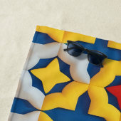 Lebhaftes geometrisches Muster mit fetten Farben Strandtuch (Beispiel)