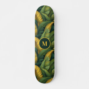 Lebhaftes Green Banana Foliage Muster monogramiert Skateboard