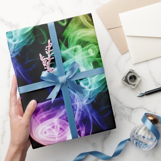 Lebhaftes Green Blue Lila Abstraktes Rauchmuster Geschenkpapier (Schenken)