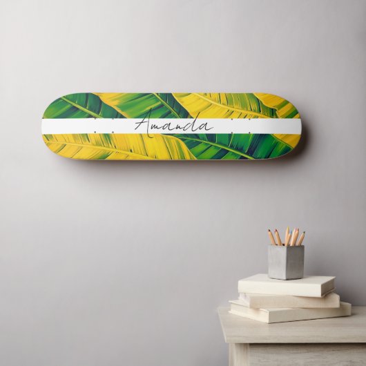 Lebhaftes Green & Yellow Banana Leaf Muster Skateboard (Wandkunst (Horz))