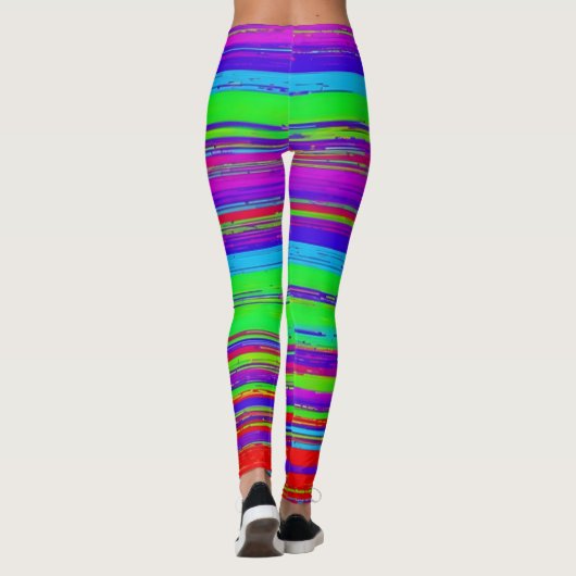 Lebhaftes, horizontales Glitchmuster Leggings (Rückseite)