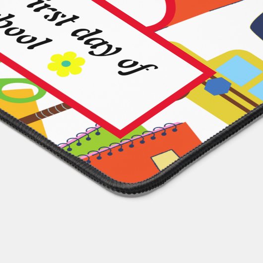 Lebhaftes, individualisierbares Zurück zu Schulfor Schreibtischunterlage (Ecke)