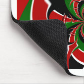 Lebhaftes kenianisches Flaggenmuster: Eine mächtig Mousepad (Ecke)