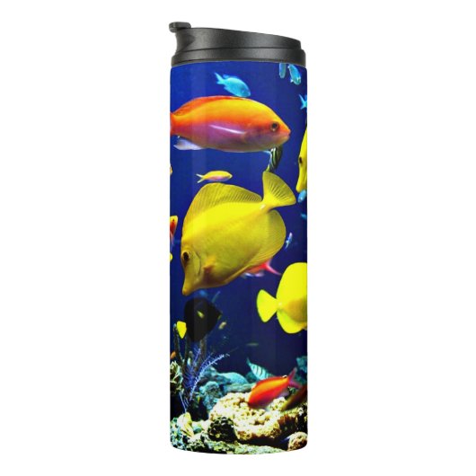 Lebhaftes Leben im Ozean Thermosbecher (Nach rechts gedreht)