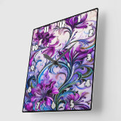Lebhaftes Lila Blumendesign auf elegantem Hintergr Quadratische Wanduhr (Winkel)