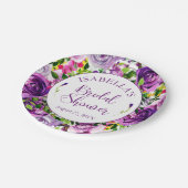 Lebhaftes Lila Brautparty Watercolor Bouquet Pappteller (Schrägansicht)