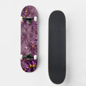 Lebhaftes, Lila Gelbes Groovy Fraktal Art Skateboard (Vorderseite)