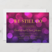 Lebhaftes Magenta Bokeh Lights Hochzeitstag Einladung (Vorderseite)