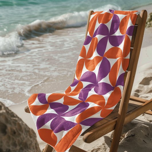 Lebhaftes Mittelalter Moderne Strandtuch