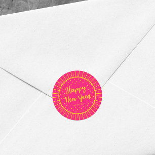 Lebhaftes Rosa-Sternexplosion-Script-Happy New Yea Runder Aufkleber