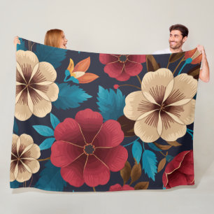 Lebhaftes Rot und Creme Floral auf dunklem Hinterg Fleecedecke