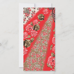 Lebhaftes rotes Gewebe, mit viel Blumen und Feiertagskarte