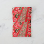 Lebhaftes rotes Gewebe, mit viel Blumen und Karte (Innenseite)