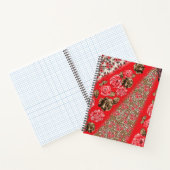 Lebhaftes rotes Gewebe, mit viel Blumen und Notizblock (Innenseite)