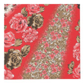 Lebhaftes rotes Gewebe, mit viel Blumen und Würfel (Rechts)