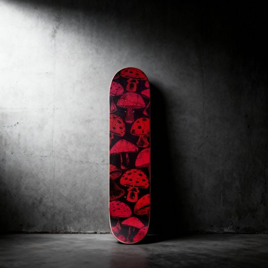 Lebhaftes rotes Mushroom-Muster Skateboard