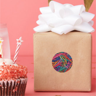 Lebhaftes Thread Chaos - farbenfrohe Textilkunst P Runder Aufkleber