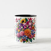 Lebhaftes Zinnias- und Cosmos-Blumendesign Zweifarbige Tasse (Mittel)