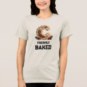 Lebkuchen-Weihnachtsinitiale Buchstabe C Tri-Blend Shirt (Vorderseite)