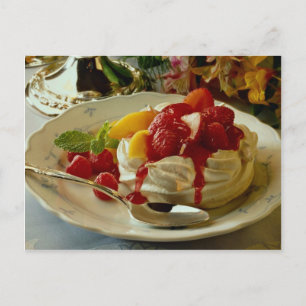 Leckere Erdbeere, Himbeere, Pfirsich-Shortcake Postkarte