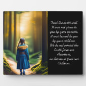 Leckerei der Erde | Forest Girl Tabletop Fotoplatte (Vorderseite)