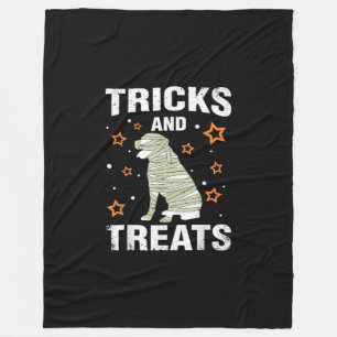 Leckereien _ Tricks Rottweiler Halloween Kostümmus Fleecedecke