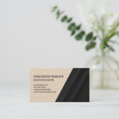 Leder | Schwarzer geometrischer Hintergrund Visitenkarte (Stehend Vorderseite)