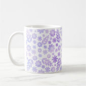 Lederhandgezogenes Blumenmuster und Monogramm Kaffeetasse (Links)